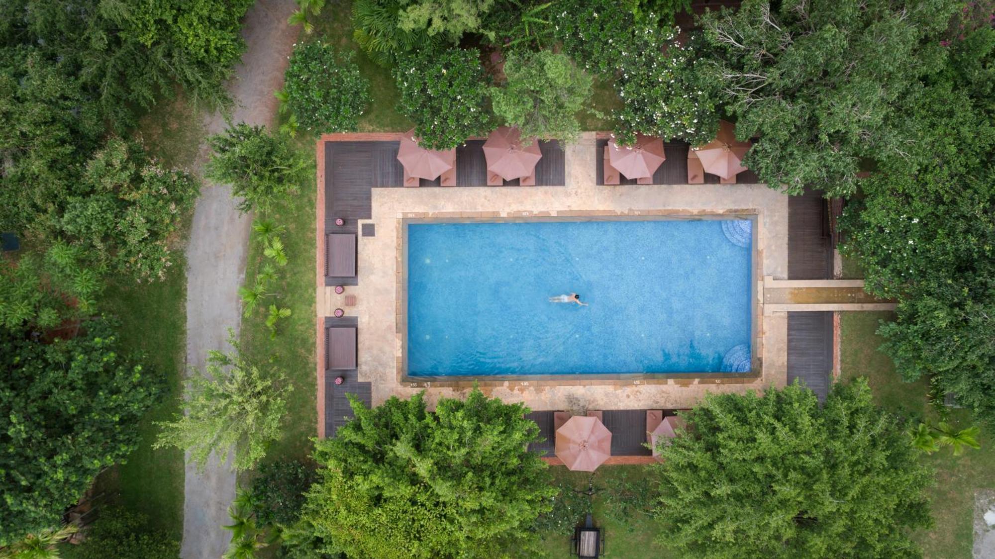 Mane Hariharalaya Hotel Siem Reap Bagian luar foto