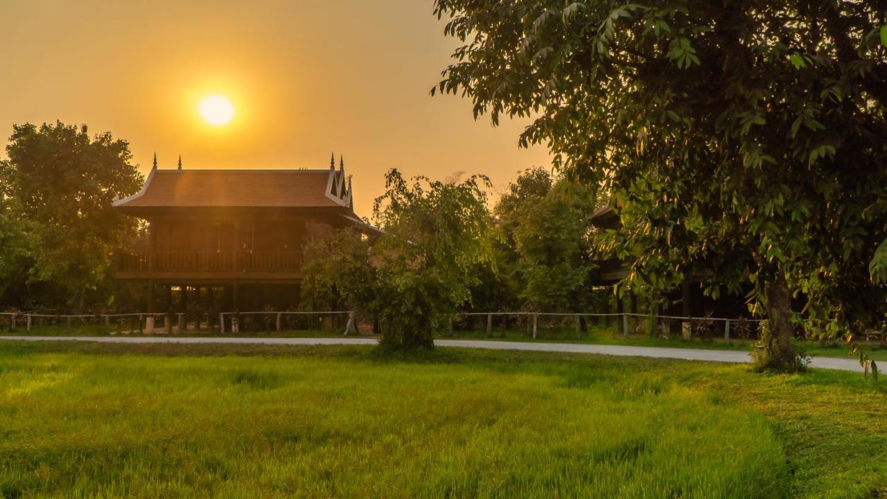 Mane Hariharalaya Hotel Siem Reap Bagian luar foto