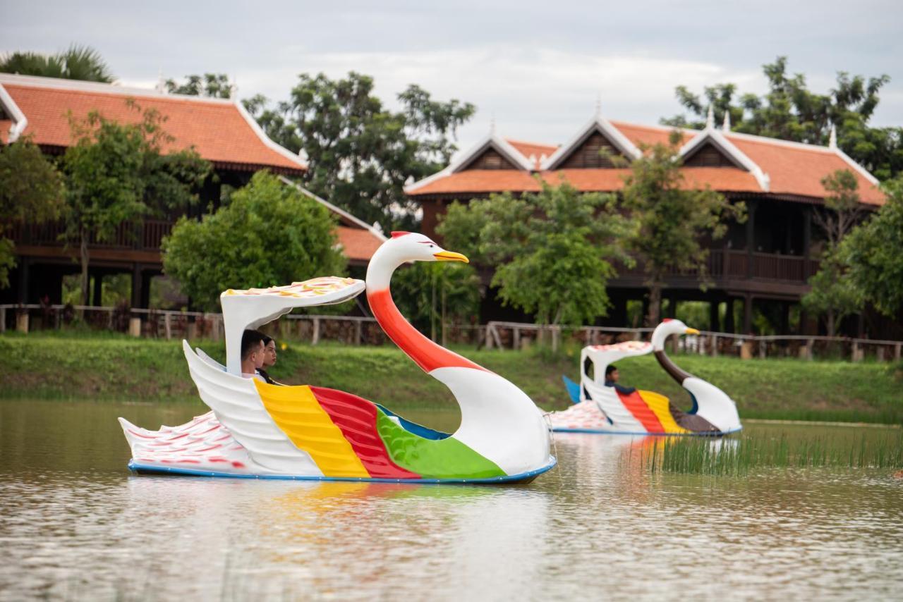 Mane Hariharalaya Hotel Siem Reap Bagian luar foto