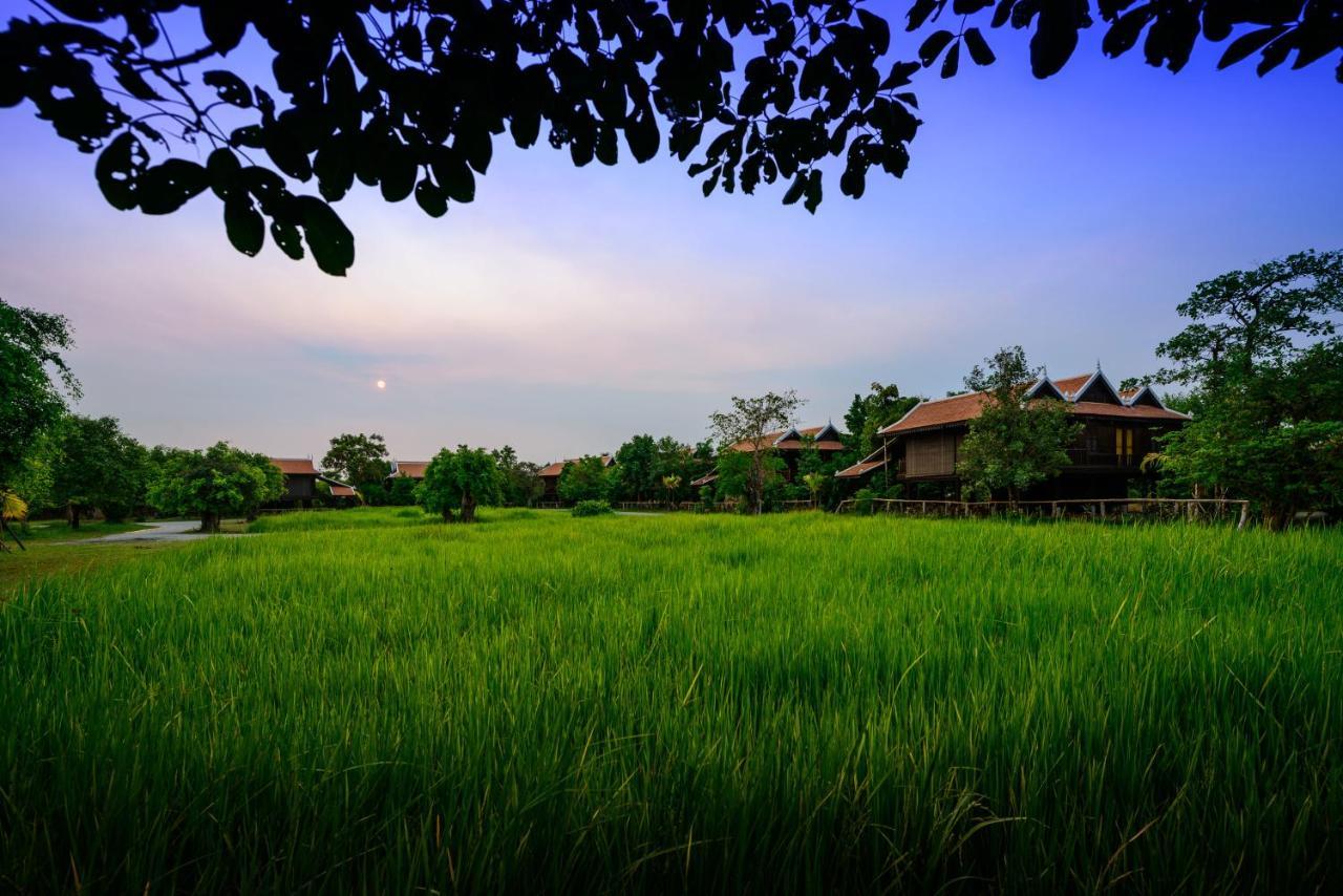 Mane Hariharalaya Hotel Siem Reap Bagian luar foto